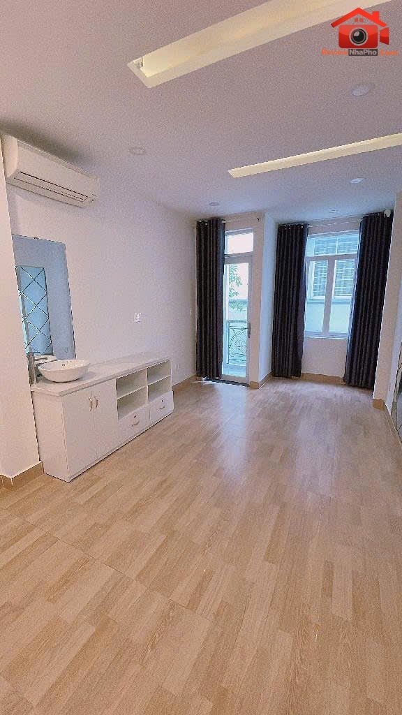 Bán nhà đất Đường Trần Hưng Đạo – Phường cũ 14 Quận 5 – Phường mới 14 – Thành phố Hồ Chí Minh 27m2 8.5 tỷ
