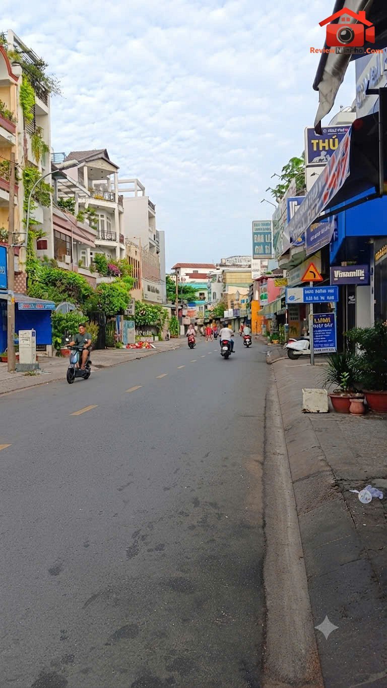 Chủ định cư nước ngoài bán nhanh nhà mặt tiền kinh doanh Trịnh Đình Trọng – Phường cũ Phú Trung Quận Tân Phú – Phường mới Phú Trung – Thành phố Hồ Chí Minh 80m2 13.8 tỷ