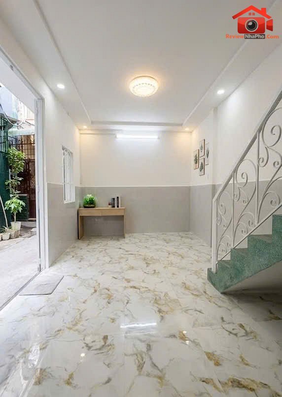 Bán nhà đất Đường Phạm Văn Hai – Phường cũ 3 Quận Tân Bình – Phường mới Tân Sơn Hòa – Thành phố Hồ Chí Minh 43m2 3.3 tỷ