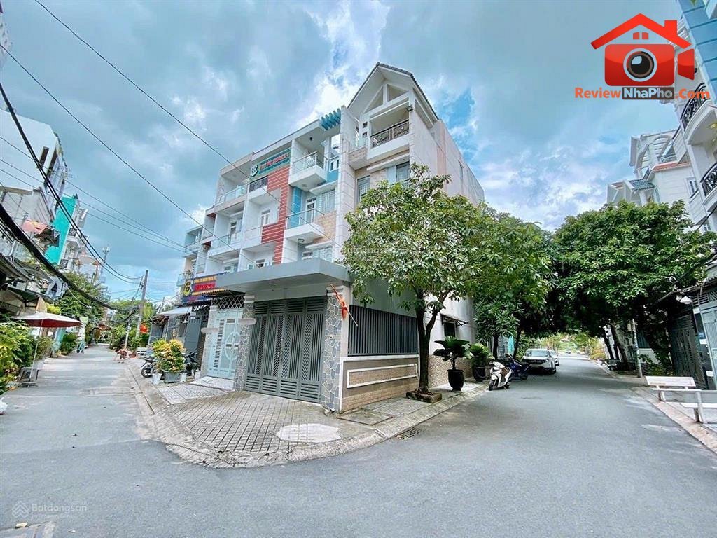 Bán nhà chính chủ 4 tầng 2 mặt tiền, hẻm 8m có vỉa hè, thích hợp ở + văn phòng hoặc siêu thị mini
-
Giá: 8.6 tỷ
80 m2
4
5