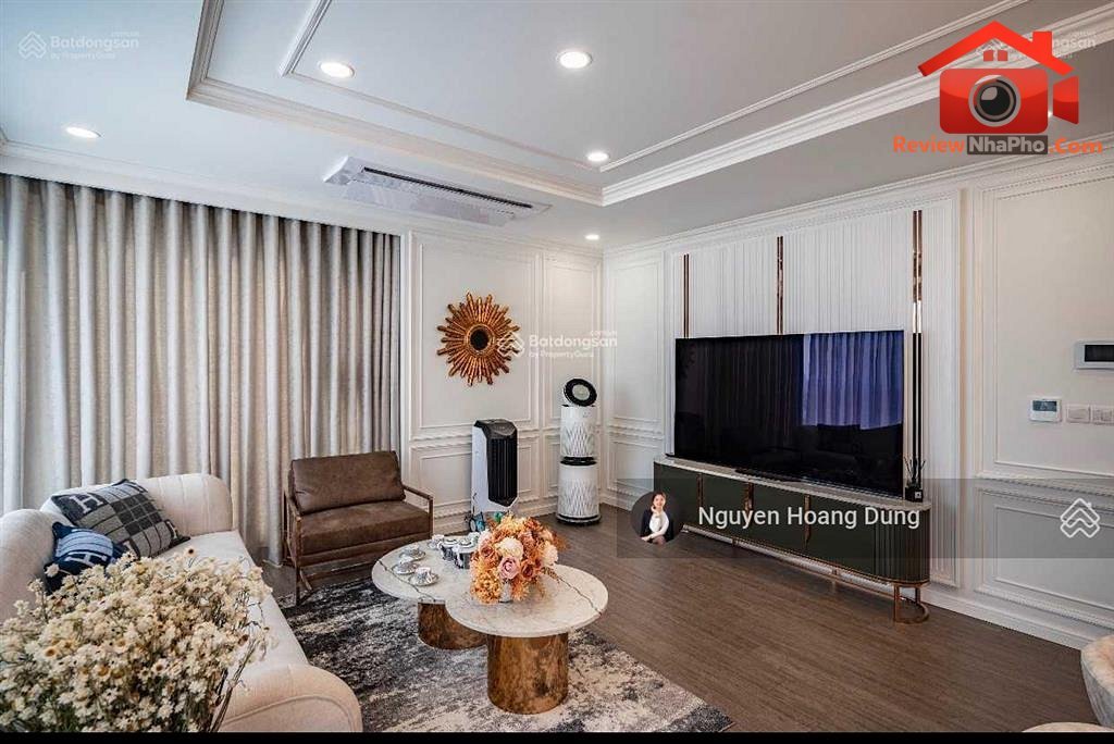 Kingdom 101 quận 10 cập nhật căn kẹt tiền bán gấp 1pn giá chỉ từ 5,8 tỷ
-
Giá: 5.5 tỷ
50 m2
1
1