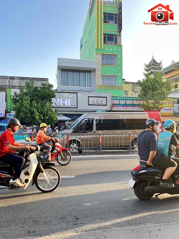 Bán nhà đất Đường Quang Trung – Phường cũ 14 Quận Gò Vấp – Thành phố Hồ Chí Minh REVIEW NHÀ PHỐ 210m2 – 35 tỷ