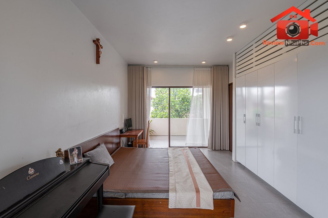 Ngôi nhà đa thế hệ ngoại ô Hà Nội: Nơi sân trong kết nối bếp cộng đồng- Ảnh 11. Ngôi nhà đa thế hệ ngoại ô Hà Nội: Nơi sân trong kết nối bếp cộng đồng- Ảnh 11.