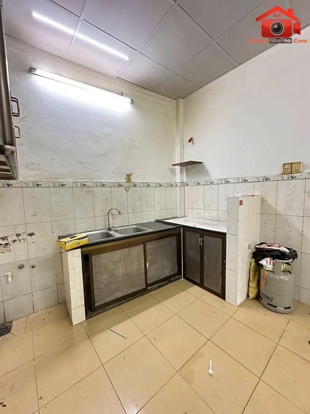 Nhà hẻm ô tô Thoại Ngọc Hầu – Phường cũ Phú Thạnh Quận Tân Phú – Phường mới Phú Thạnh – Thành phố Hồ Chí Minh 50m2 5.9 tỷ