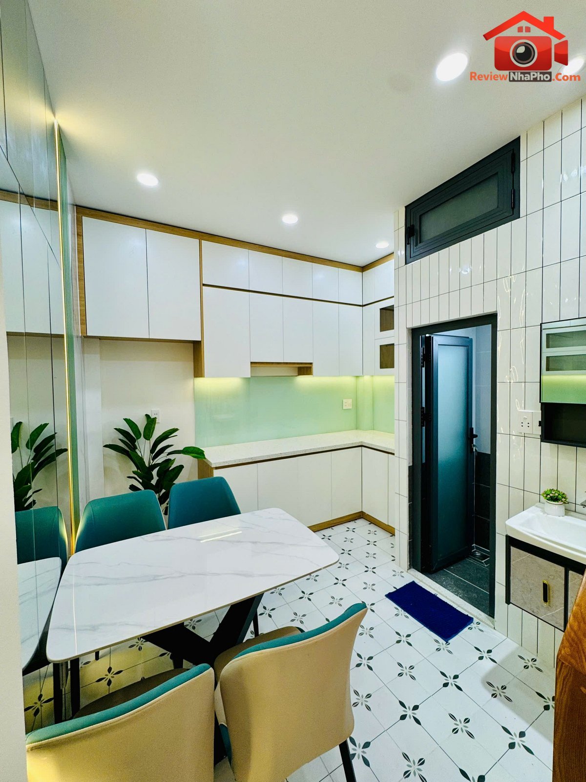 Nhà mới 3 tầng full nội thất 30M2 4PN 3WC CHỈ 6.5 TỶ – Bán nhà đất Đường không xác định – Phường cũ không xác định Quận Tân Bình – Phường mới không xác định – Thành phố Hồ Chí Minh