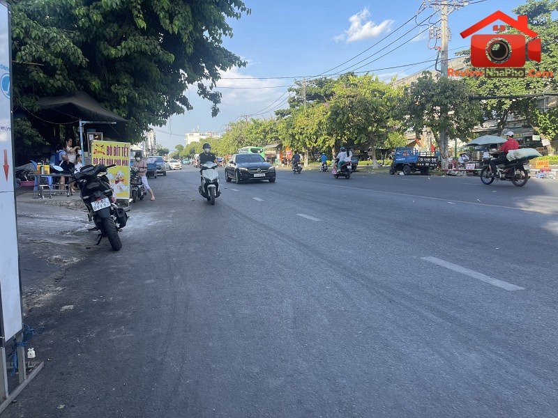 Bán nhà đất Đường Bình Quới – Phường cũ 27 Quận Bình Thạnh – Phường mới 27 – Thành phố Hồ Chí Minh 204m2 52 tỷ