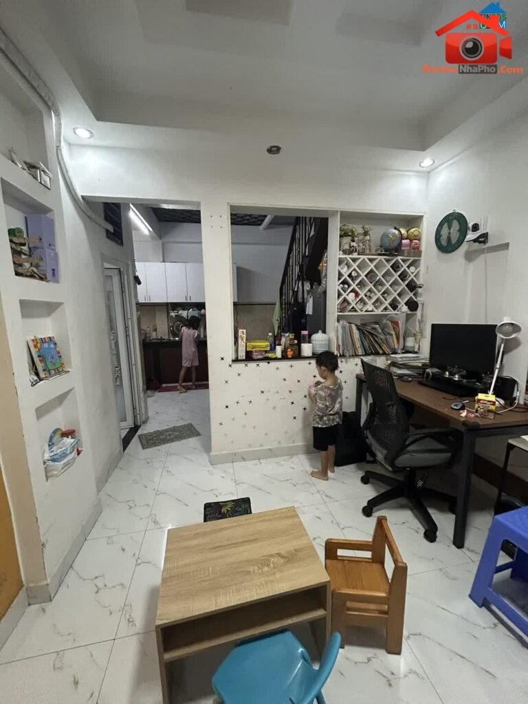 Bán nhà Hẻm nhựa 3m – Phường cũ 4 – Quận Tân Bình – Thành phố Hồ Chí Minh – 6.3 tỷ – 45m² REVIEW NHÀ PHỐ