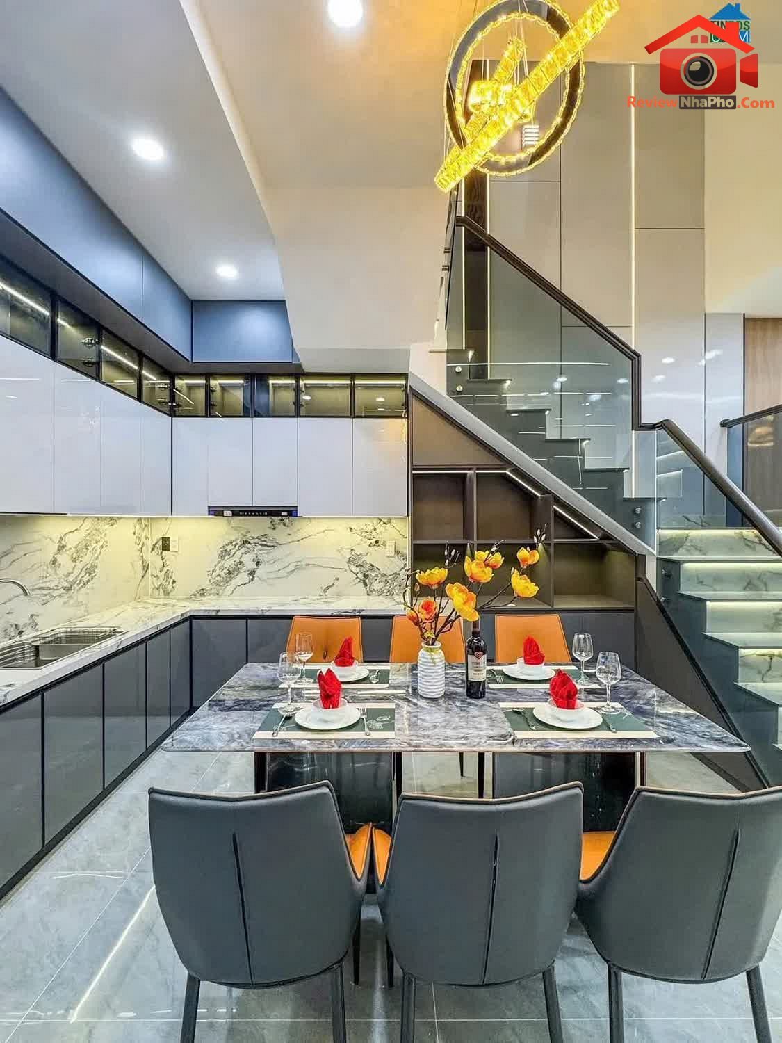 Bán nhà phố gần chợ Bình Hưng Hòa – Quận Bình Tân – Thành phố Hồ Chí Minh 6.6 tỷ – 68 m² REVIEW NHÀ PHỐ