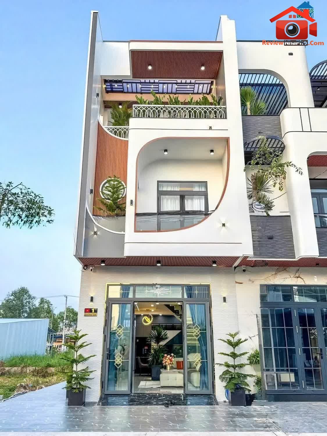 Bán nhà phố gần chợ Bình Hưng Hòa – Quận Bình Tân – Thành phố Hồ Chí Minh 6.6 tỷ – 68 m² REVIEW NHÀ PHỐ