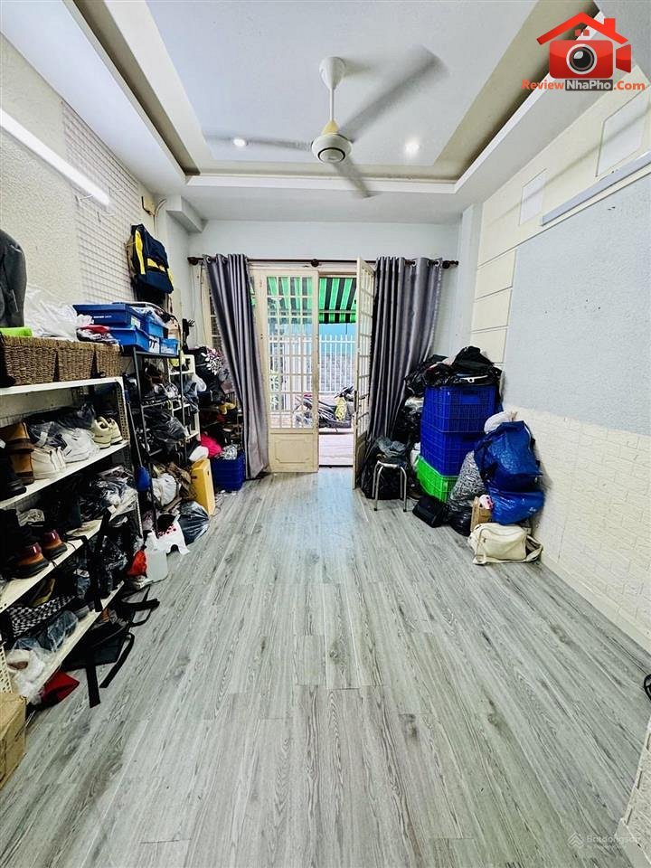 5.5 tỷ – Diện tích 30m² – Nhà đẹp, hẻm xe hơi đỗ cửa – REVIEW NHÀ PHỐ