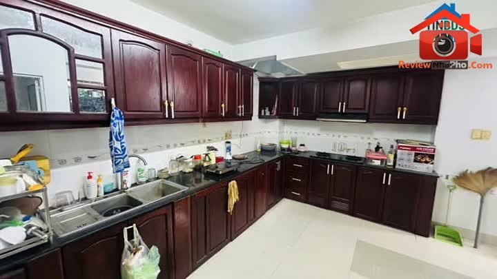 Bán nhà mặt phố Nguyễn Bá Tòng – Quận Tân Bình – 57 m² – 8.4 tỷ REVIEW NHÀ PHỐ