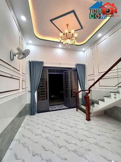 Review nhà phố Bình Tân, Hồ Chí Minh: Nhà đẹp giá 1.35 tỷ, diện tích 424m²