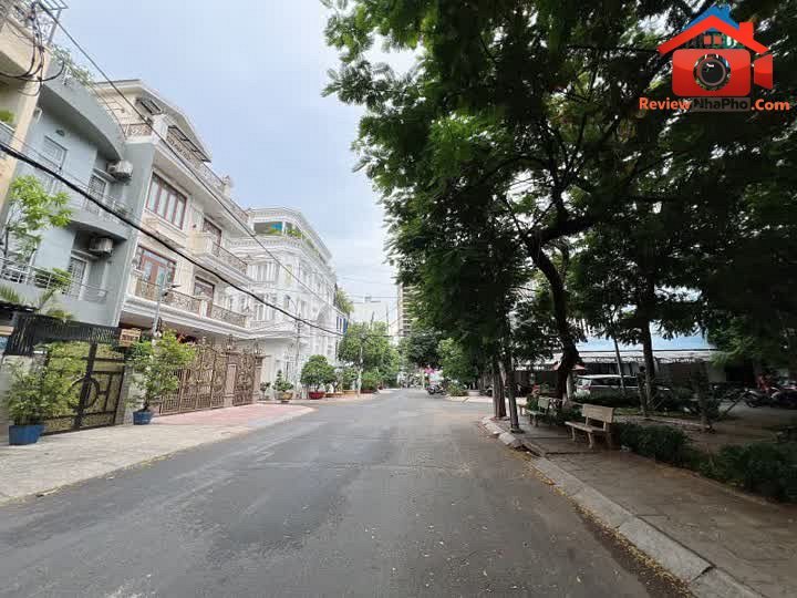Review nhà phố Tân Phú – Bán nhà mặt tiền Tr… – Bán nhà phân lô, liền kề Quận Tân Phú – TP Hồ Chí Minh giá 10 – 15 tỷ
