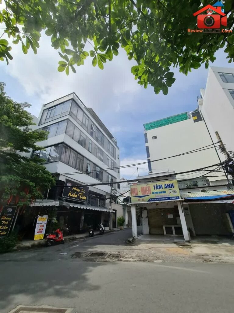 Review nhà phố Tân Phú Hồ Chí Minh, nhà mặt tiền 105m² giá 25 tỷ