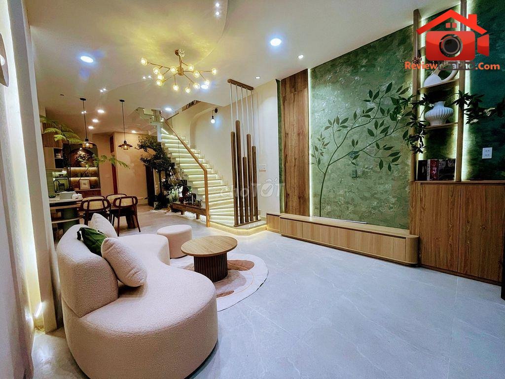 Review nhà phố Quận Tân Bình mới xây 4 tầng giá 8,4 tỷ