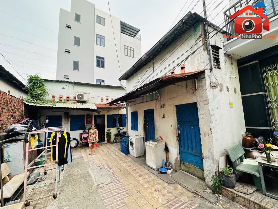Review nhà phố Tân Phú Hồ Chí Minh với Diện Tích 275m² Giá 24,5 Tỷ