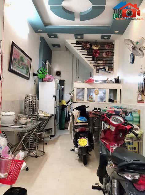 Review nhà phố Tân Bình TP.HCM mặt tiền Nguyễn Đình Khơi 23m2 giá 7.1 tỷ