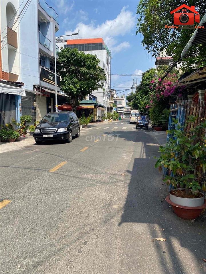 Review nhà phố Lê Sao, Phú Thạnh, Tân Phú – Giá 9.5 tỷ