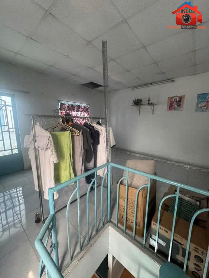 Review nhà phố Tân Bình 2.65 tỷ, 18m², gần ga T3 sân bay TSN