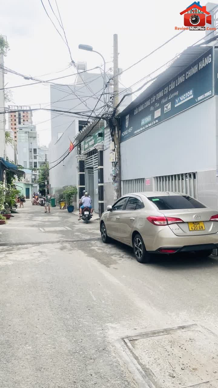 Bán nhà phố Tân Phú 4PN, 75m² giá 7 tỷ hẻm 6m Huỳnh Thiện Lộc