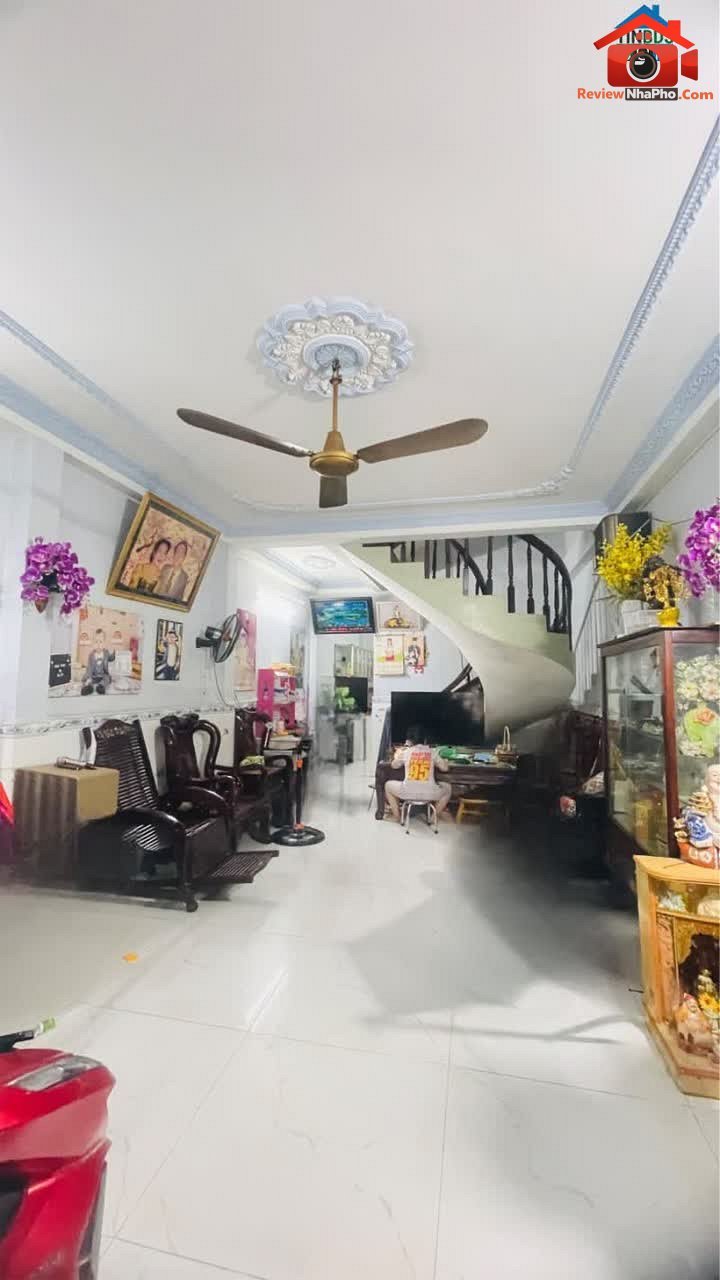 Bán nhà phố Tân Phú 4PN, 75m² giá 7 tỷ hẻm 6m Huỳnh Thiện Lộc