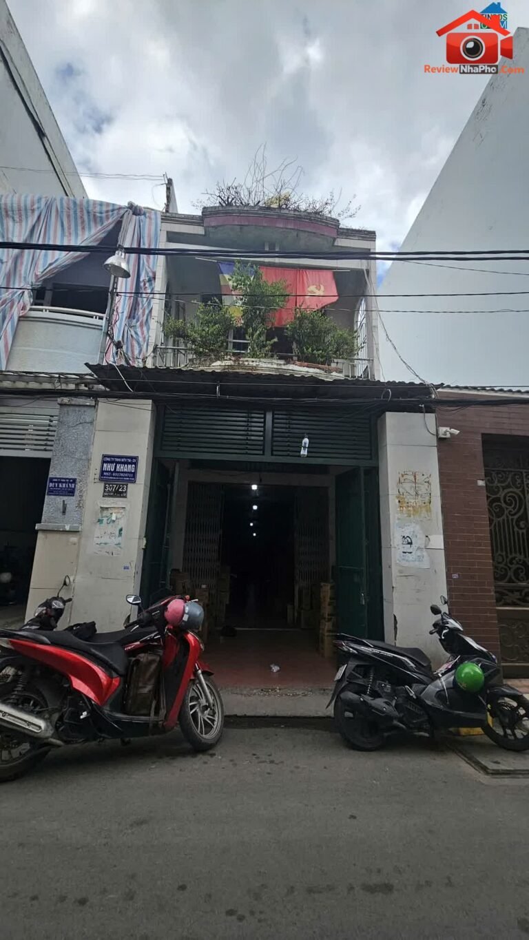 Bán nhà mặt phố Bàu Cát 132m² Tân Bình Hồ Chí Minh giá chỉ 18 tỷ