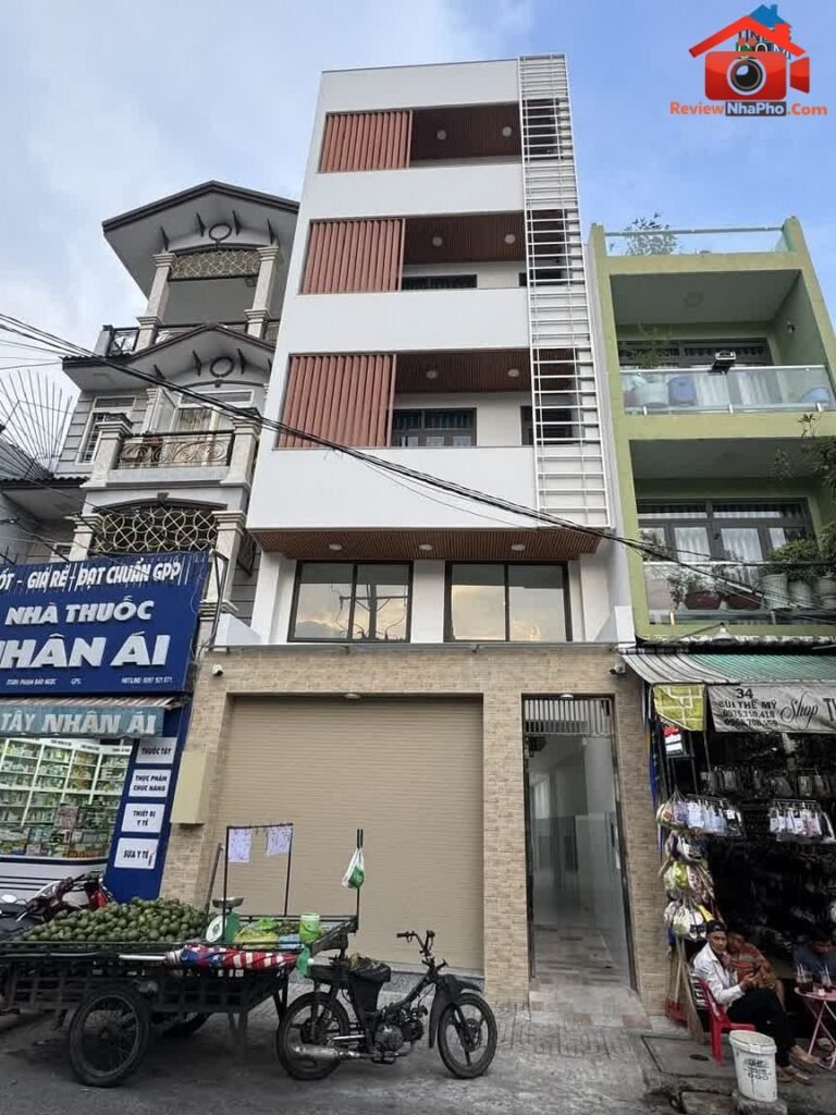 Review nhà phố Tân Bình – Bán nhà mặt phố Bùi Thế Mỹ 140 m² giá 25 tỷ