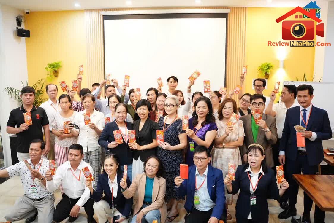 Review nhà phố Tân Bình Hồ Chí Minh 200m² giá thỏa thuận