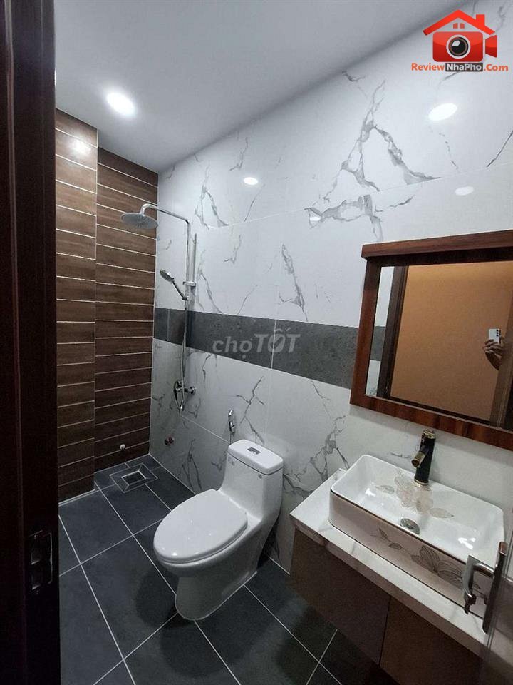 Review nhà phố 4 tầng 50m2 tại Phường Bình Hưng Hòa, Quận Bình Tân, TP.HCM