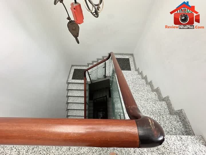 Review nhà phố Tân Phú, Hồ Chí Minh – Bán nhà 4 tầng 105m² giá 11 tỷ