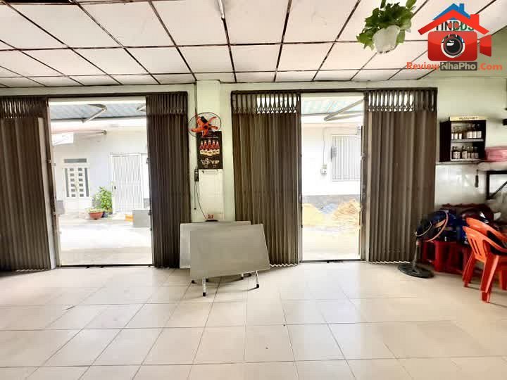 Review nhà phố Tân Phú Hồ Chí Minh lô góc 2 mặt tiền giá 10.5 tỷ
