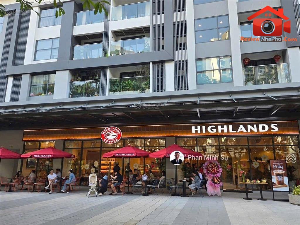Review nhà phố khu vực Celadon City giá 6.7 tỷ, diện tích 85m2