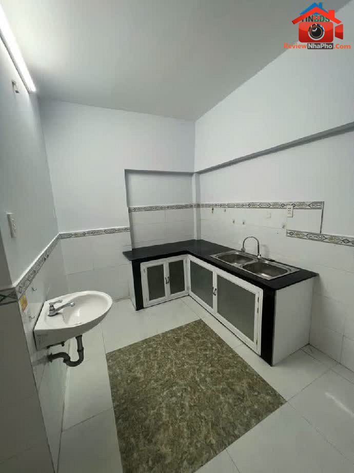 Review nhà phố Tân Phú Hồ Chí Minh: Nhà 36m2 hẻm xe ba gác giá 2.9 tỷ