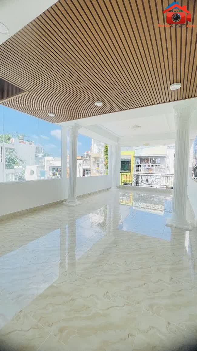 Review nhà phố Tân Bình Hồ Chí Minh – Bán nhà hẻm xe hơi 99m² giá 15 tỷ
