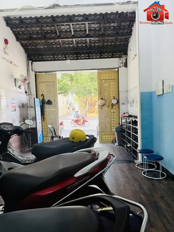 Bán nhà mặt phố Đường Nguyễn Sơn, Tân Phú, Hồ Chí Minh – Diện tích 100m²