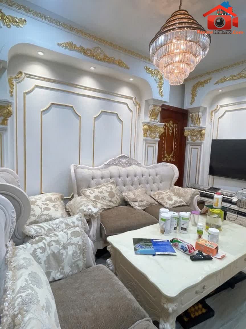 Review nhà phố Tân Bình TP.HCM, mặt tiền Chợ Tân Bình giá 23.5 tỷ