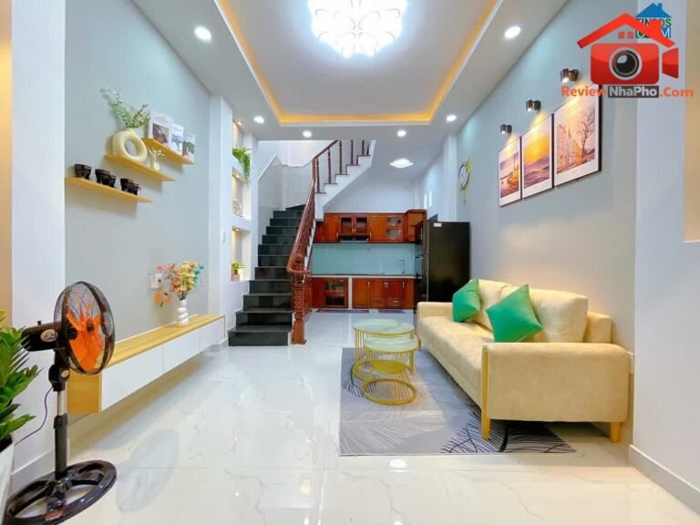 Review nhà phố Tân Sơn Nhì Tân Phú TP.HCM giá 5 tỷ diện tích 40m2