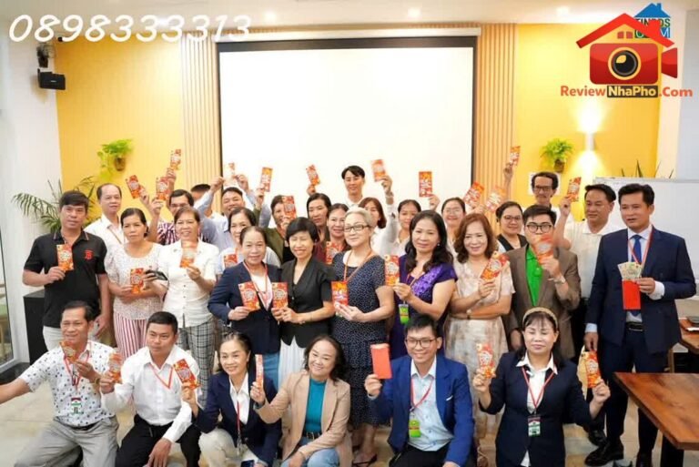 Review nhà phố Tân Bình, Hồ Chí Minh – Bán nhà mặt phố diện tích 100 m²