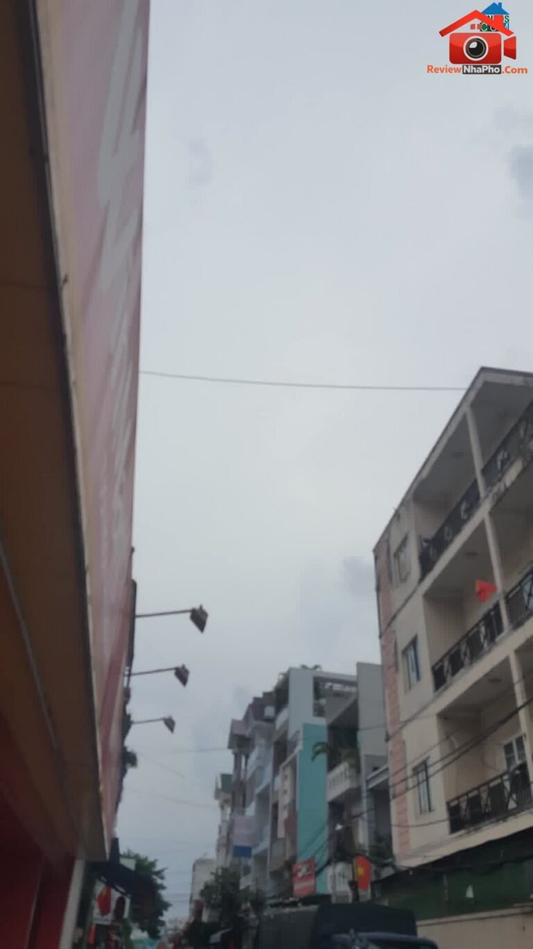 Review nhà phố 4 tầng hẻm xe hơi tại Bình Tân, TP.HCM giá 6.6 tỷ