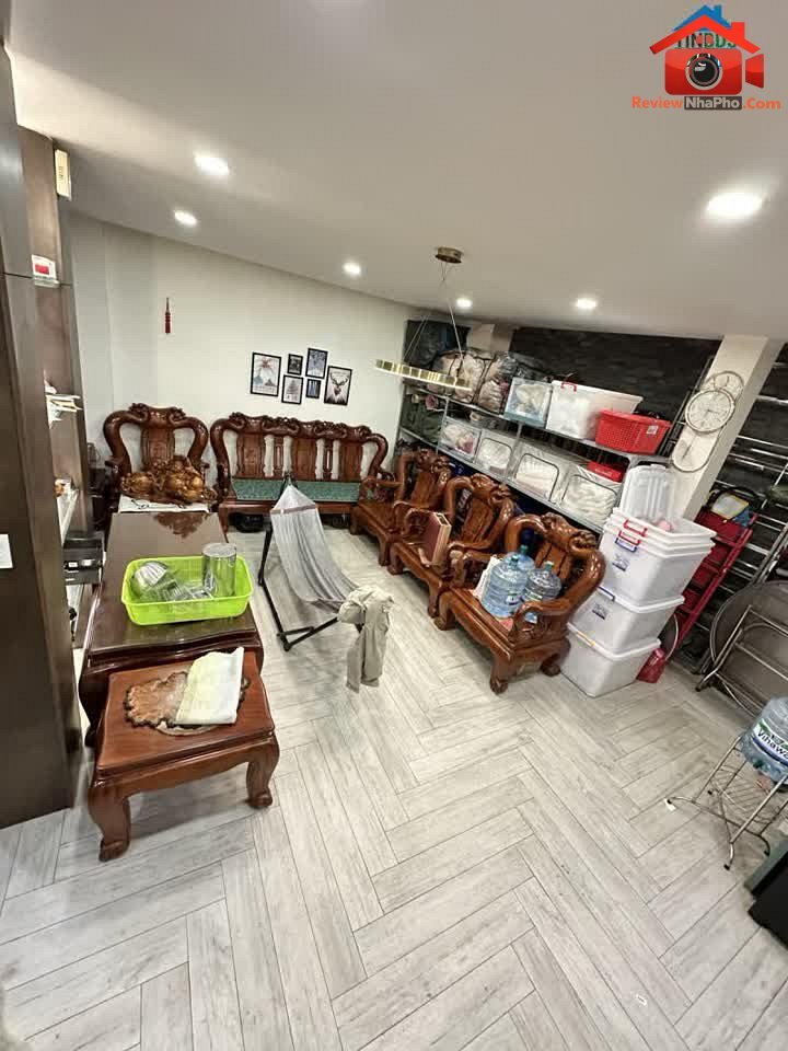 Bán nhà mặt phố Tân Bình, 70m², 16 tỷ, thang máy, kinh doanh tốt