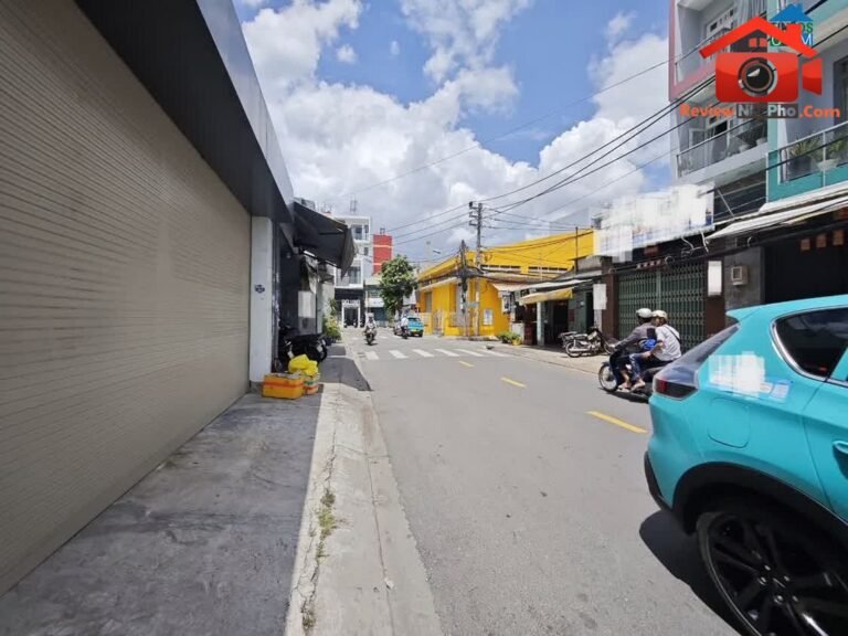 Review nhà phố Tân Phú Hồ Chí Minh, mặt tiền 110m2 giá 10.8 tỷ