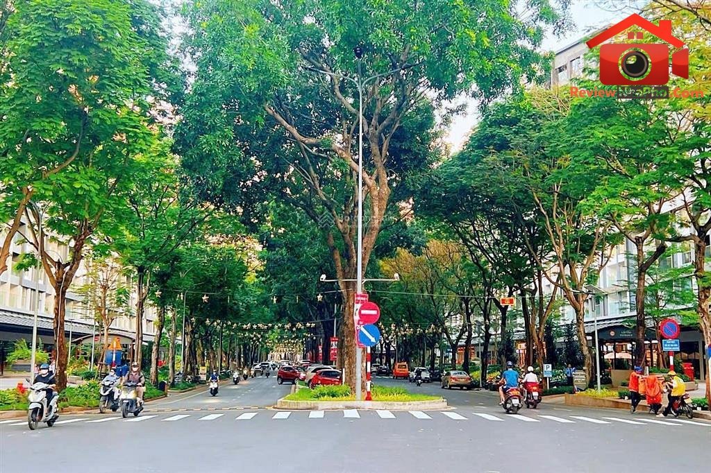 Review nhà phố khu vực không xác định giá 13.3 tỷ, diện tích 198m2
