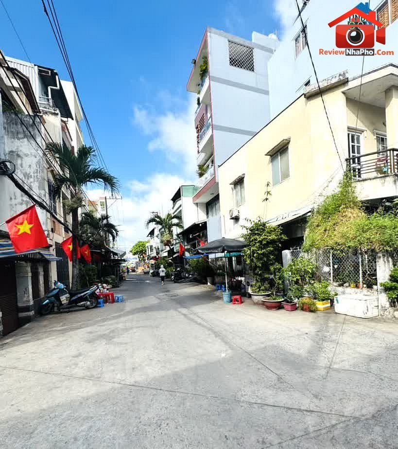 Review nhà phố Bình Tân 42m² giá 4.4 tỷ, hẻm xe hơi thoáng mát