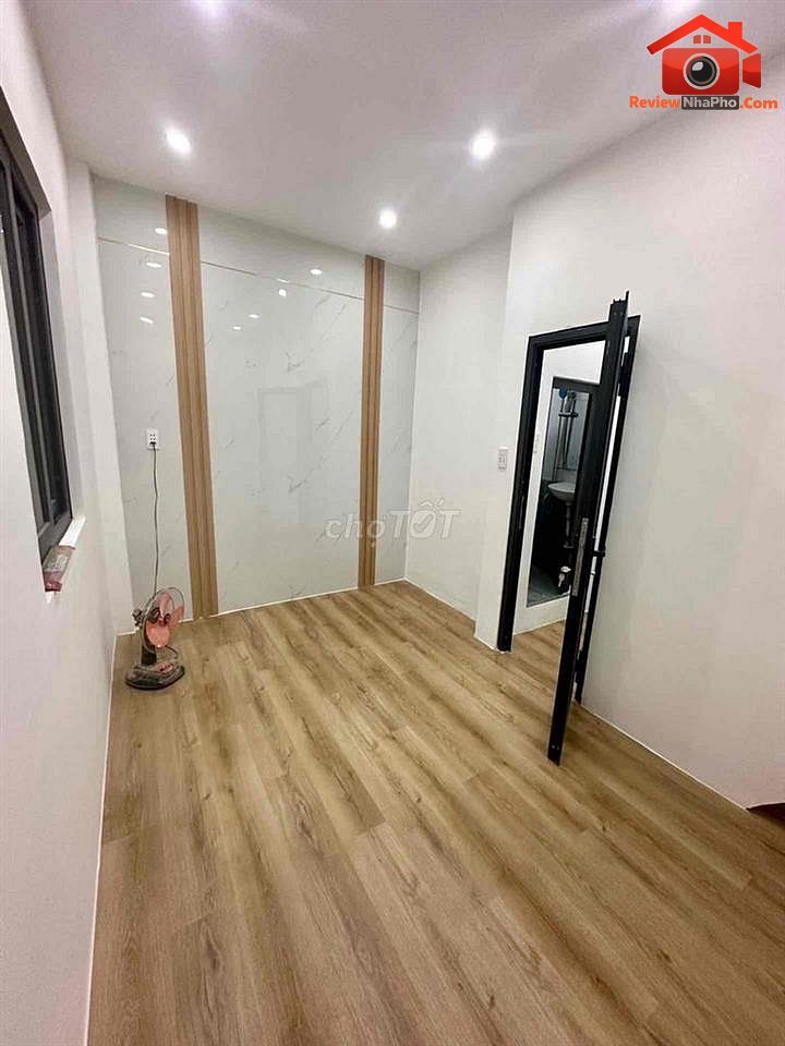 Review nhà phố Quận Tân Phú TP.HCM giá 2 tỷ diện tích 17m2