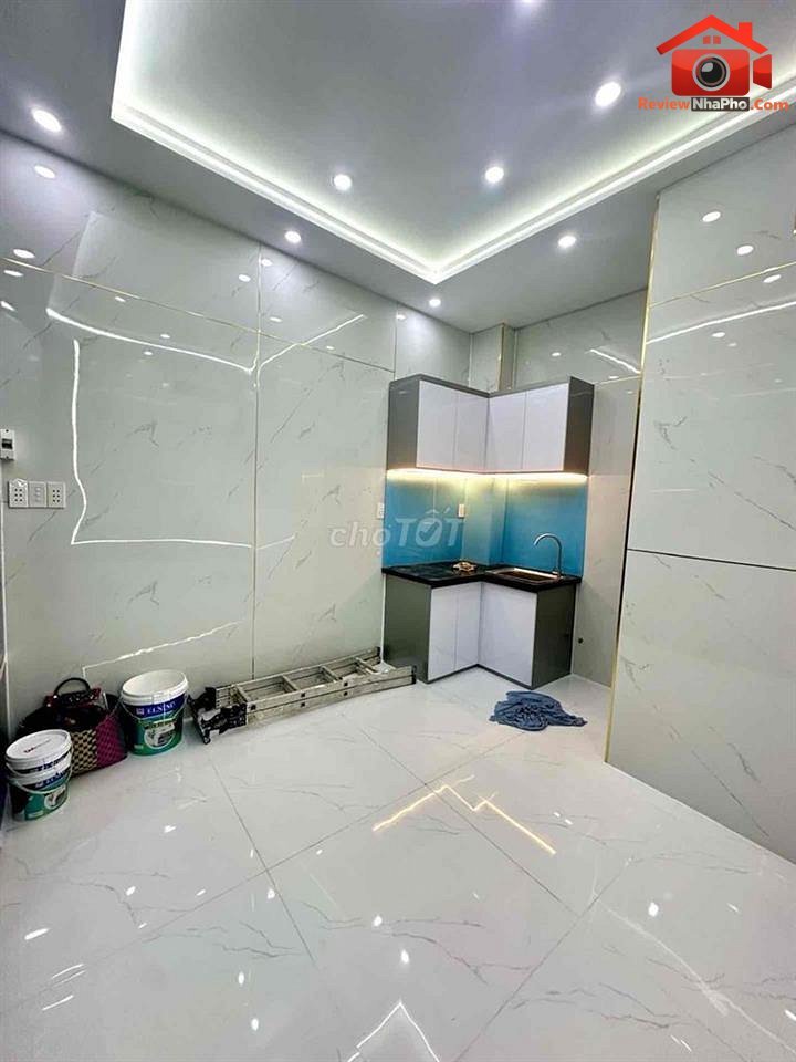 Review nhà phố Quận Tân Phú TP.HCM giá 2 tỷ diện tích 17m2