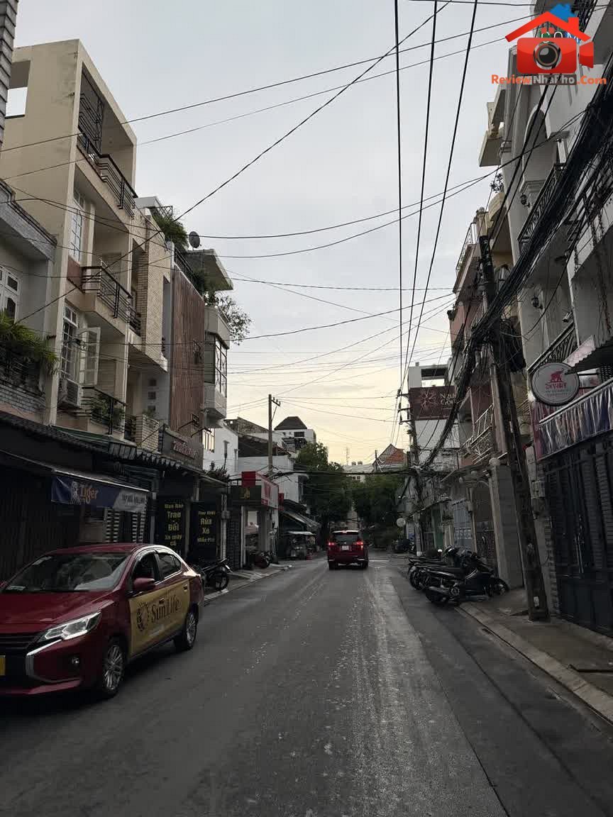 Review nhà phố Tân Bình TP.HCM hẻm xe hơi 131 m² g… – Bán nhà trong ngõ, hẻm Quận Tân Bình – TP Hồ Chí Minh giá 15 – 20 tỷ