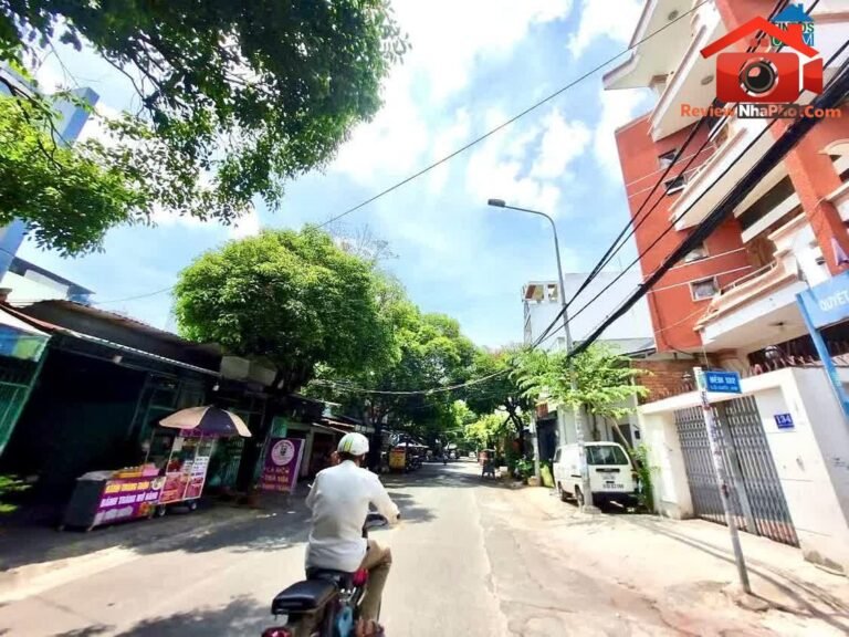 Review nhà phố Đường Gò Dầu, Tân Phú, Nhà mặt phố giá 8.9 tỷ, diện tích 70m2
