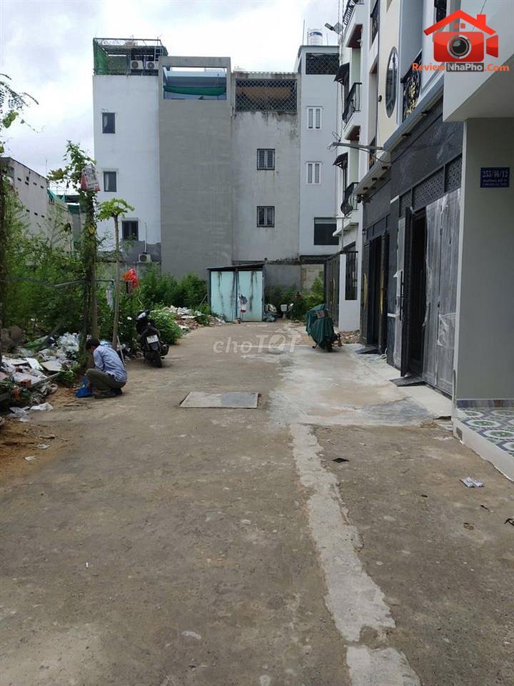 Review nhà phố mới xây tại Quận Bình Tân, TP.HCM giá 4.4 tỷ