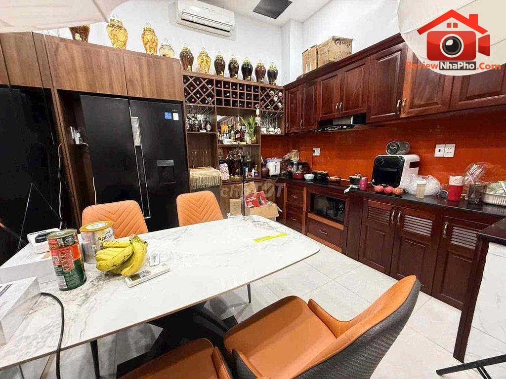 Review nhà phố Tân Phú với 6 phòng ngủ, giá 11.9 t… – Bán nhà mặt phố Quận Tân Phú – TP Hồ Chí Minh giá 10 – 15 tỷ