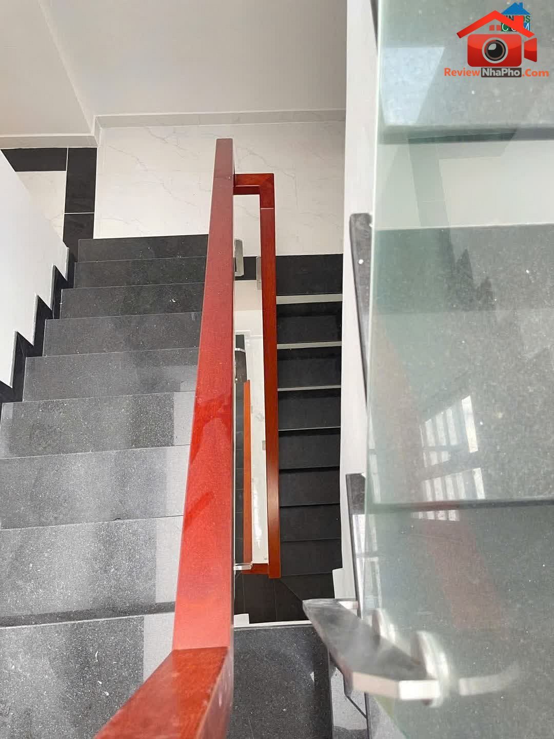 Review nhà phố Tân Phú Hồ Chí Minh – 100m² c… – Bán nhà trong ngõ, hẻm Quận Tân Phú – TP Hồ Chí Minh giá 10 – 15 tỷ